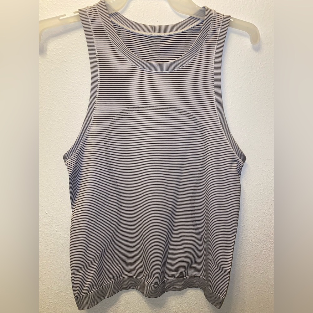 lululemon tank top